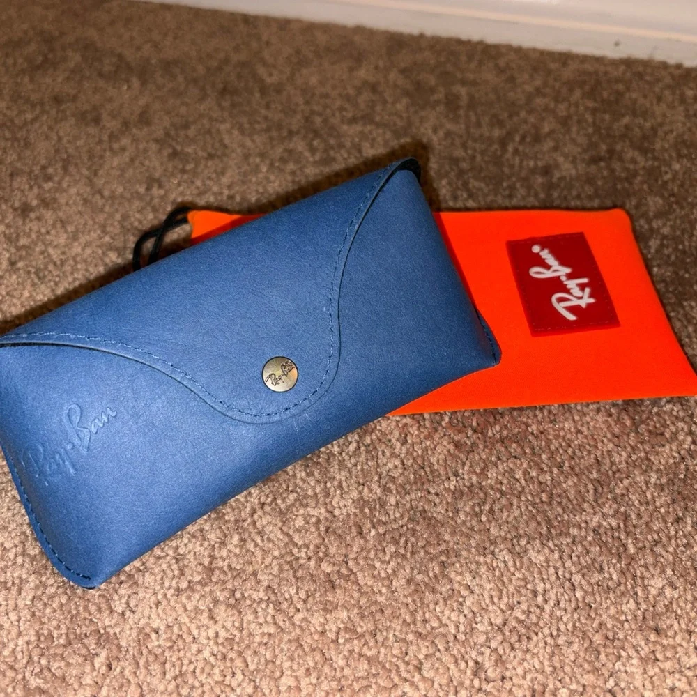 Ray-Ban Kid Black Polarized Sunglasses